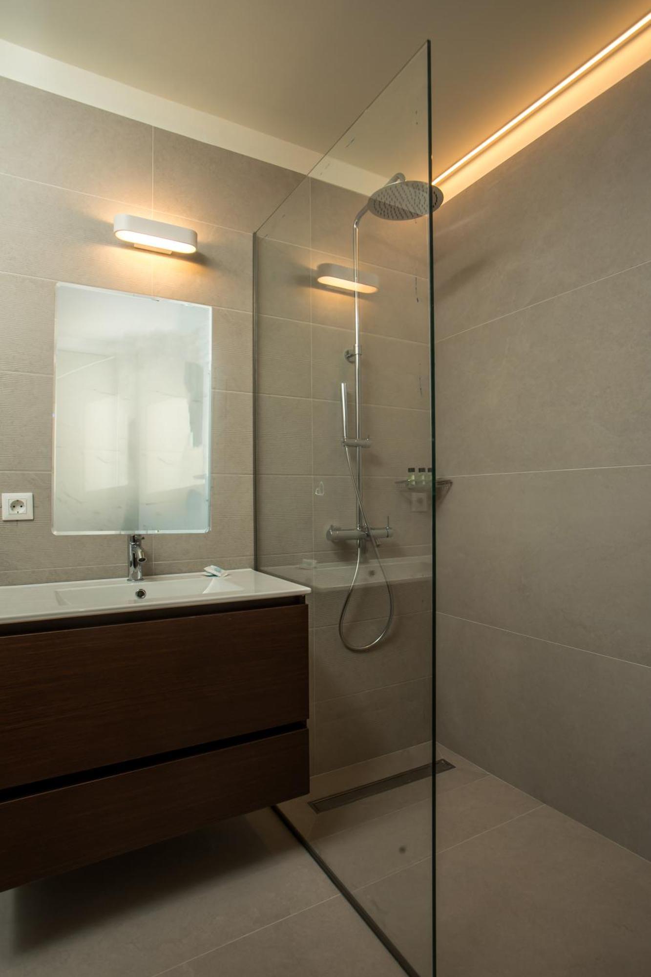 Eden'S Azalea Luxury Suite Rhodes City Екстериор снимка