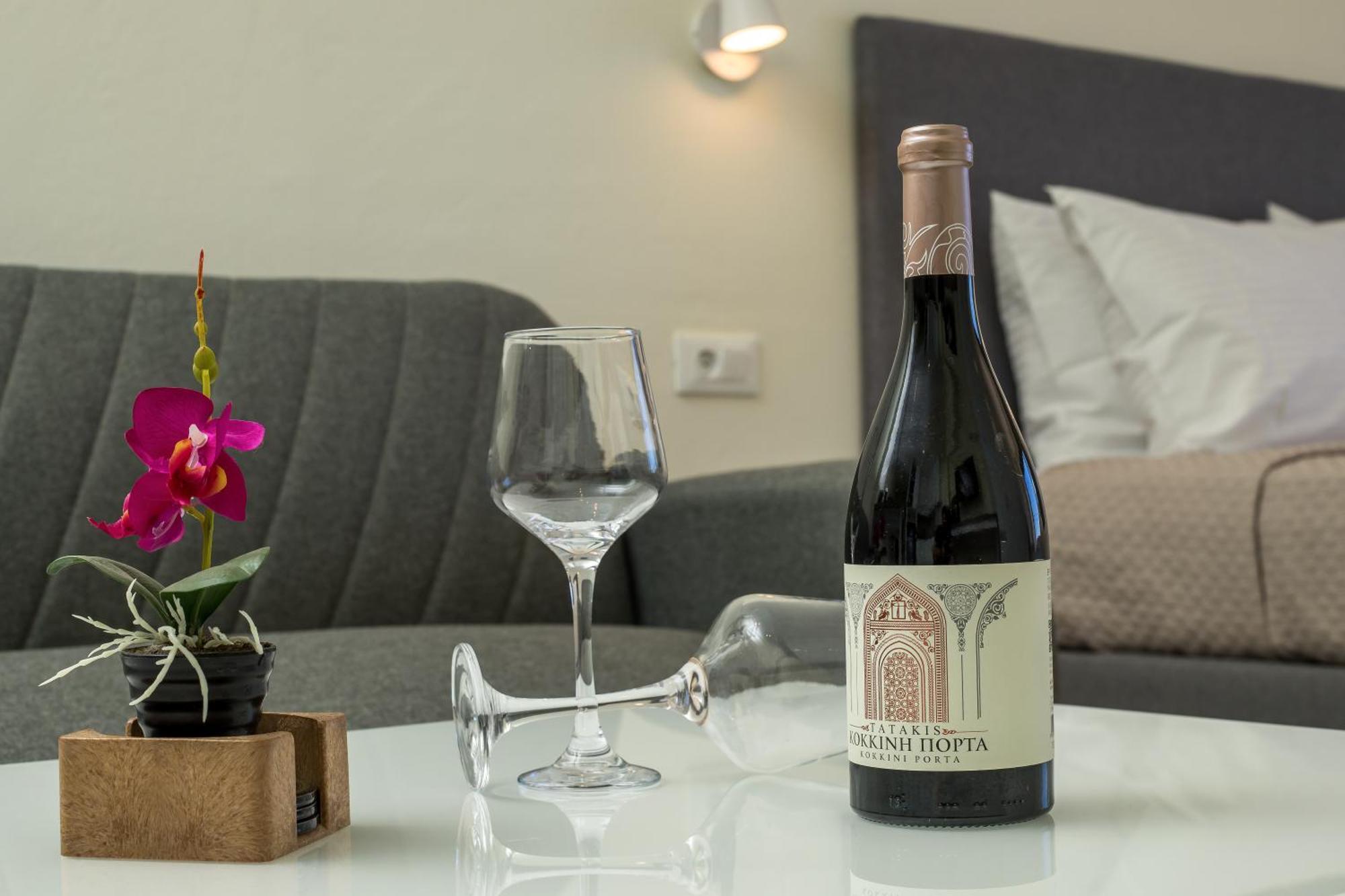 Eden'S Azalea Luxury Suite Rhodes City Екстериор снимка